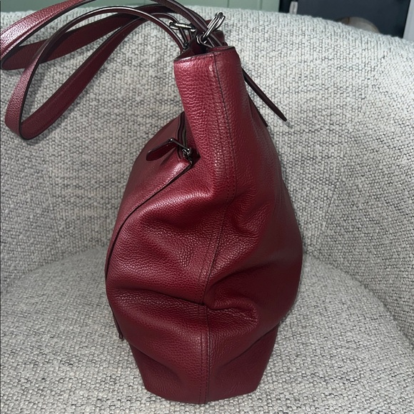 Coach Metropolitan Tote Bag Red Currant Pebble Leather Like New - Picture 10 of 15